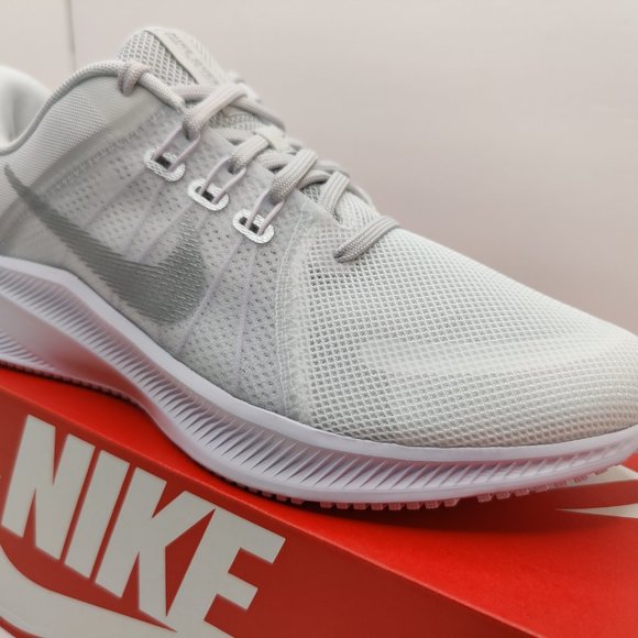 Women's Nike Quest 4 Road Running Shoes White Size 11 DA1106-100 - Picture 7 of 8